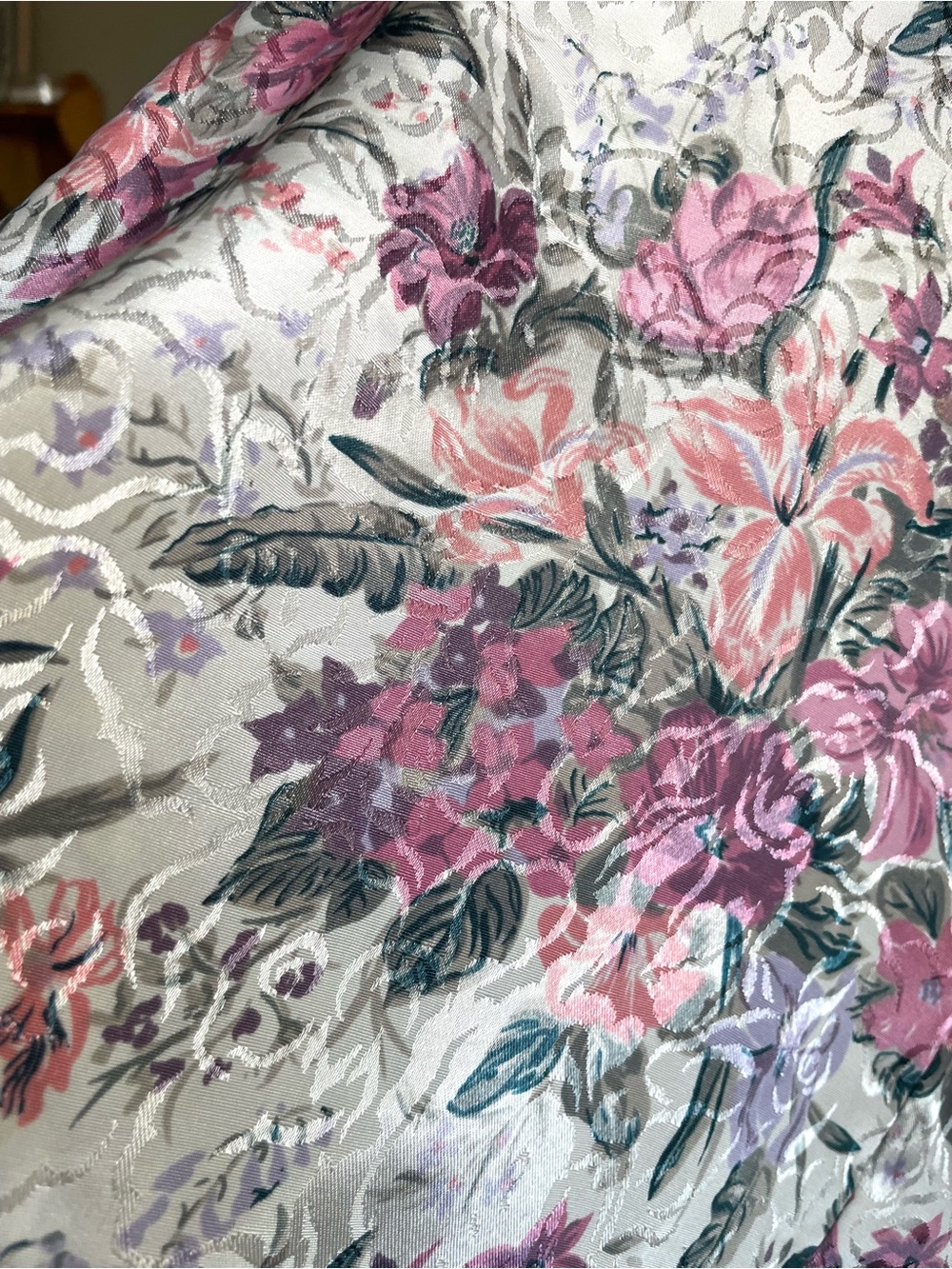 Vintage 90s L.A. Intimates Floral Satin Kimono Robe with Pink Trim - Picture 5 of 13